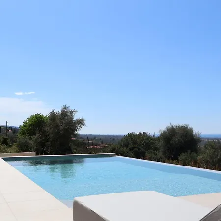 Palomar Villa Kyparissia